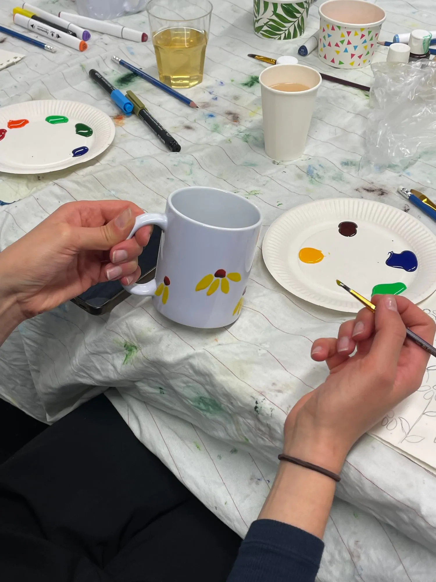 Sfeerbeeld van de workshop Mokken pimpen.